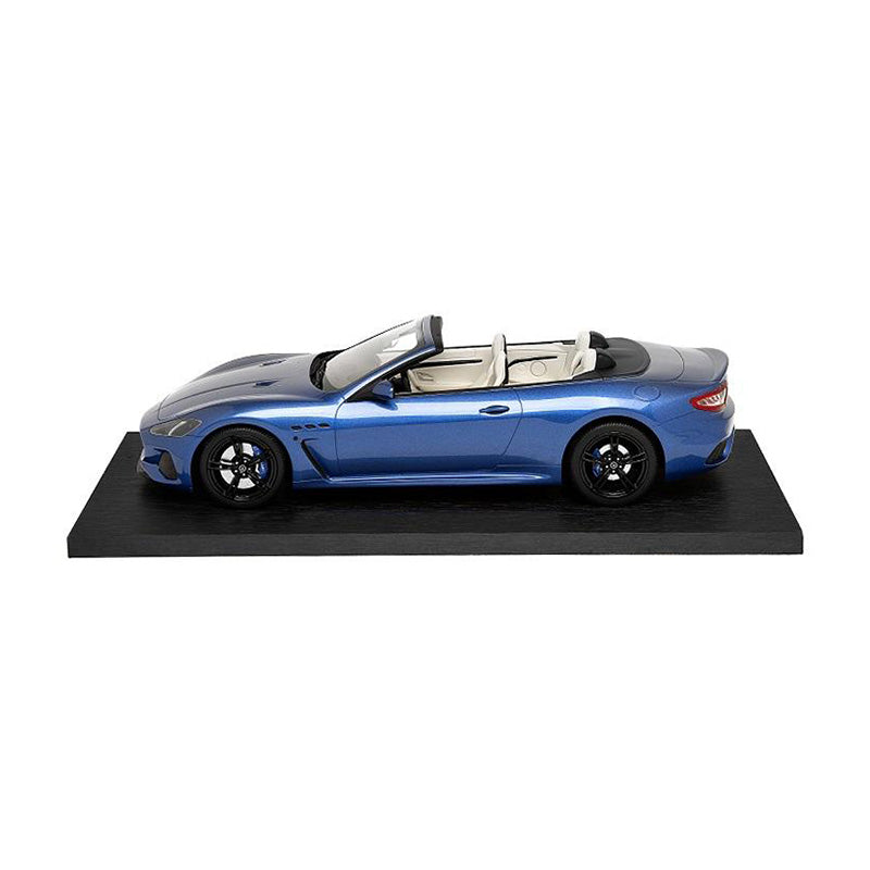 1:18 Grancabrio blue TSM – US - Maserati Store