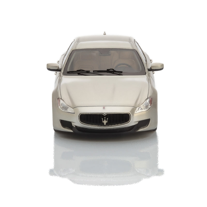Minichamps 1:43 Maserati Biturbo Spyder Año De Construcción 1984 Verde Oscuro Metalico 940123530 Minichamps 1:43 Maserati Biturbo Spyder Año De Construcción 1984 Verde Oscuro Metalico 940123530