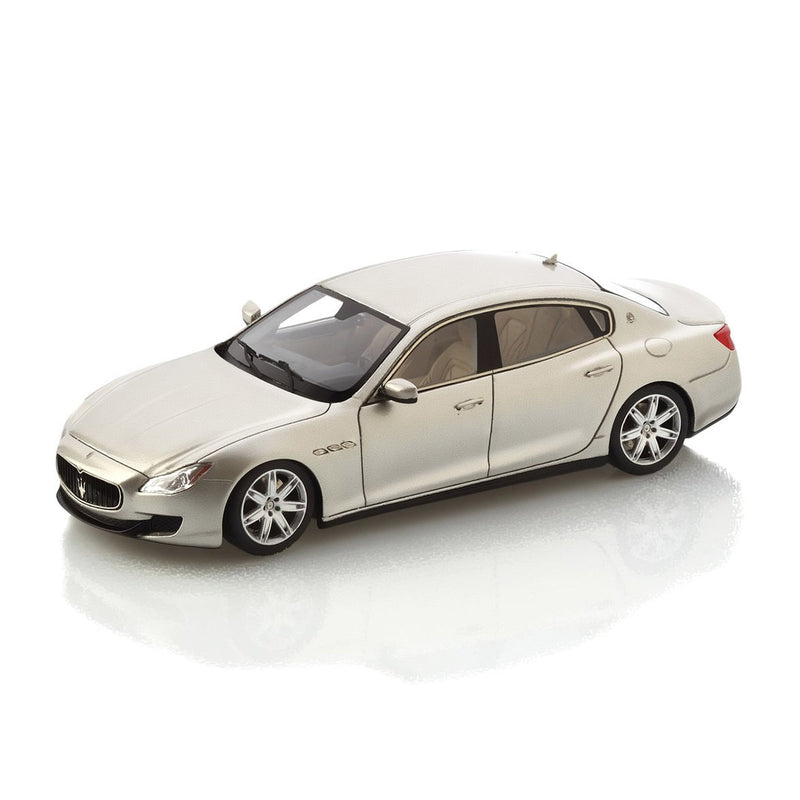 1:43 Champagne Quattroporte MY14