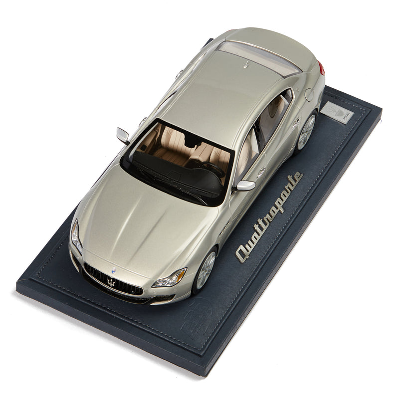 1:18 Quattroporte MY14 Champagne