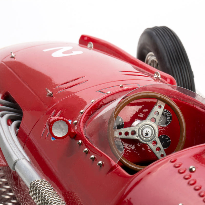 1:8 250F 1957 Fangio Rojo