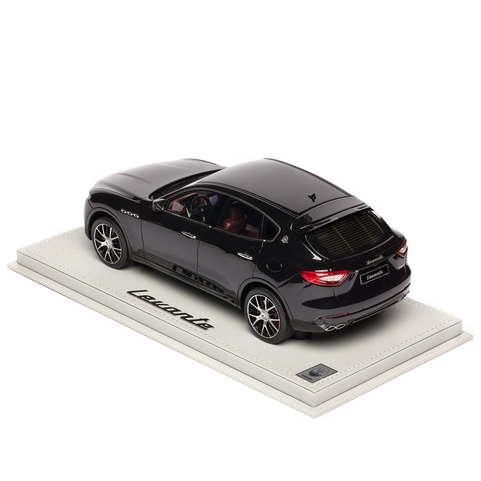 1:18 Levante Nero Ribelle – US - Maserati Store