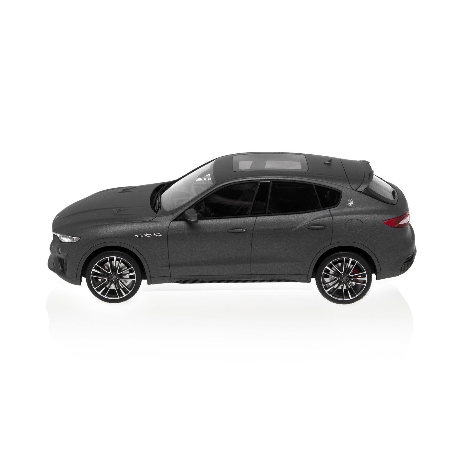 Maserati Levante 1:18ホワイトモデル 1:18 Levante Bianco Alpi – US - Maserati Store