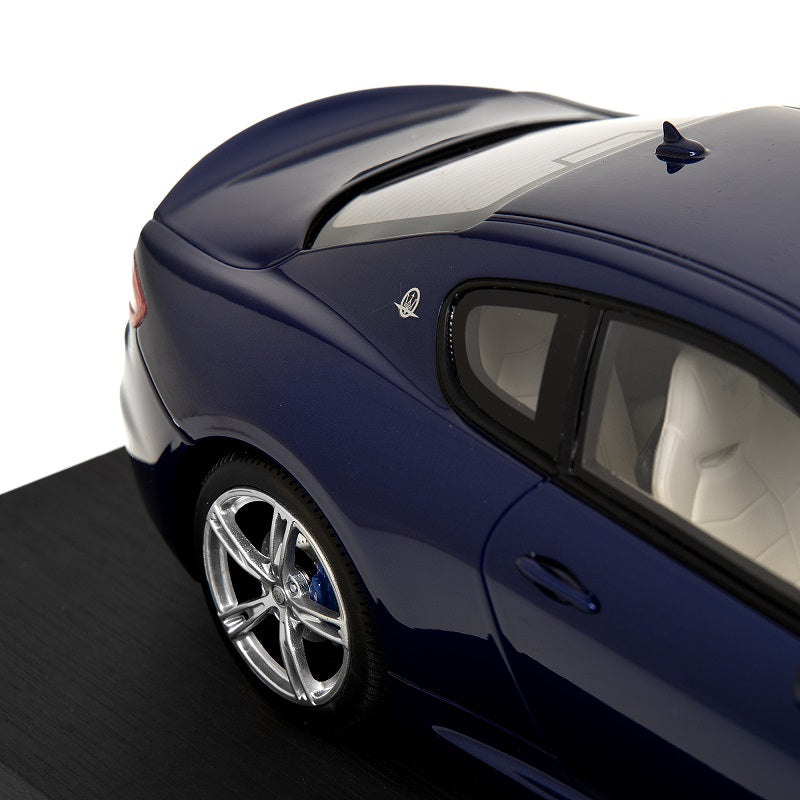 1:18 Granturismo blue TSM – US - Maserati Store