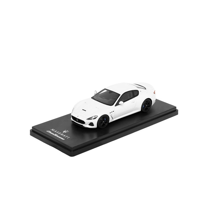 1:43 Granturismo white TSM – US - Maserati Store