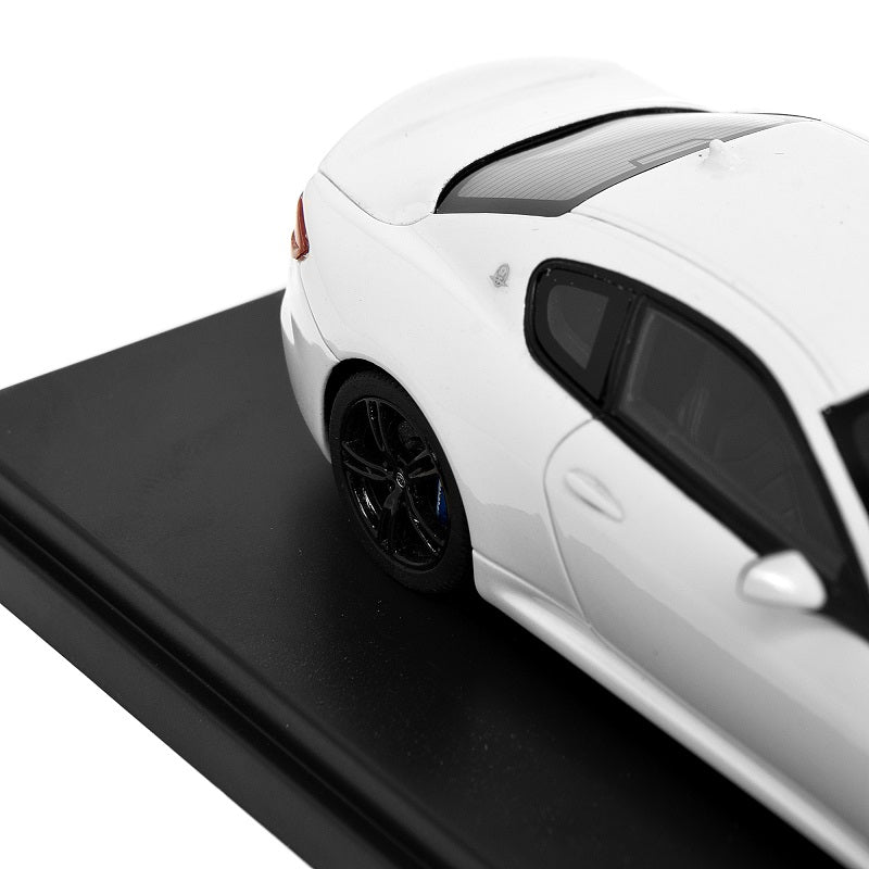 1:43 Granturismo white TSM – US - Maserati Store