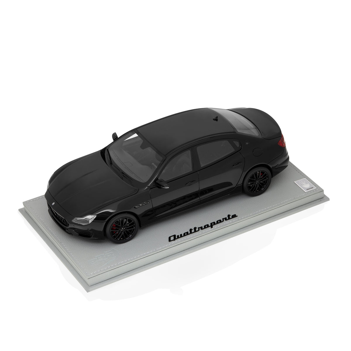 Maserati Quattroporte 1/18 ブラック 920028945_1_1200x.jpg?v=1666964237