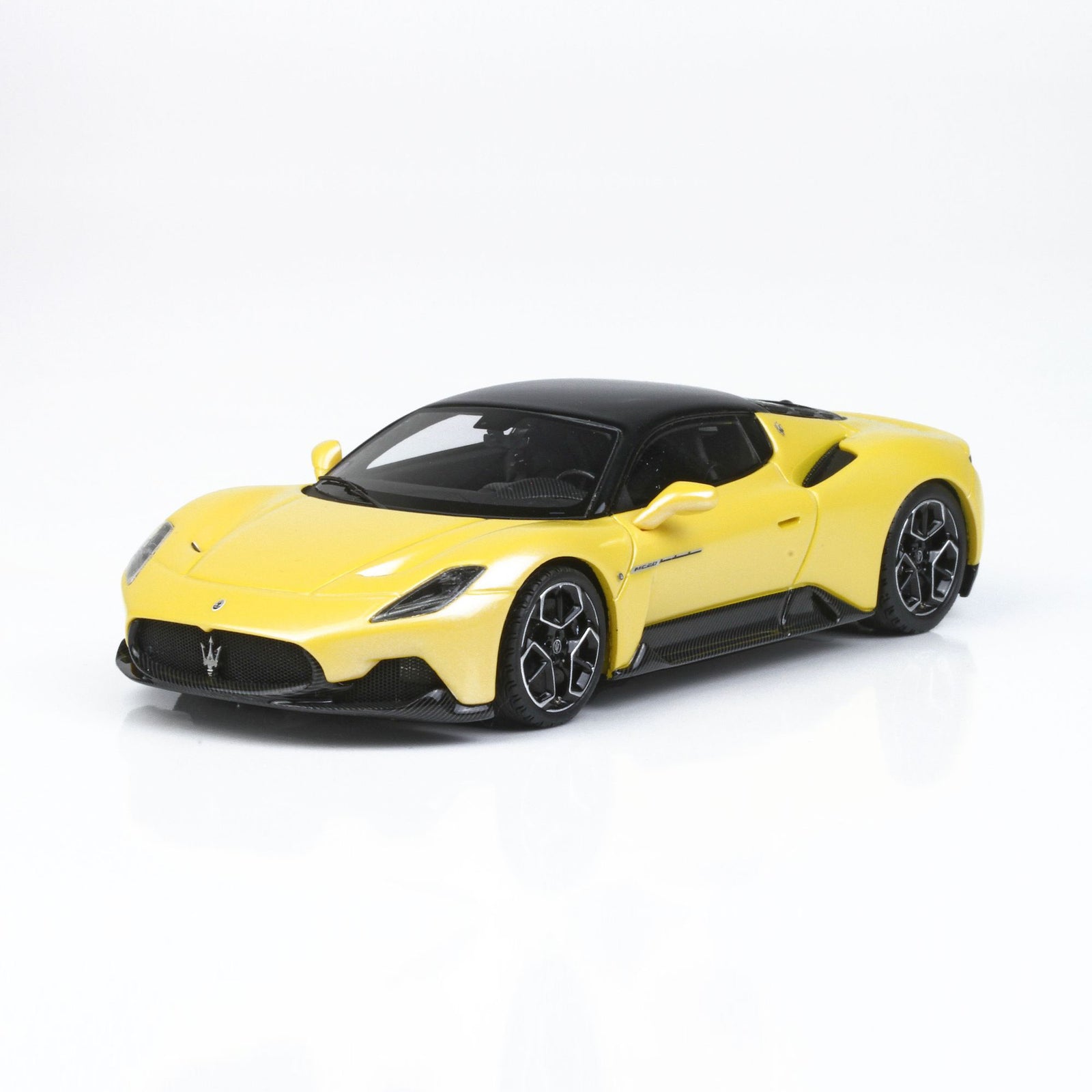 1:43 MC20 GIALLO GENIO – US - Maserati Store