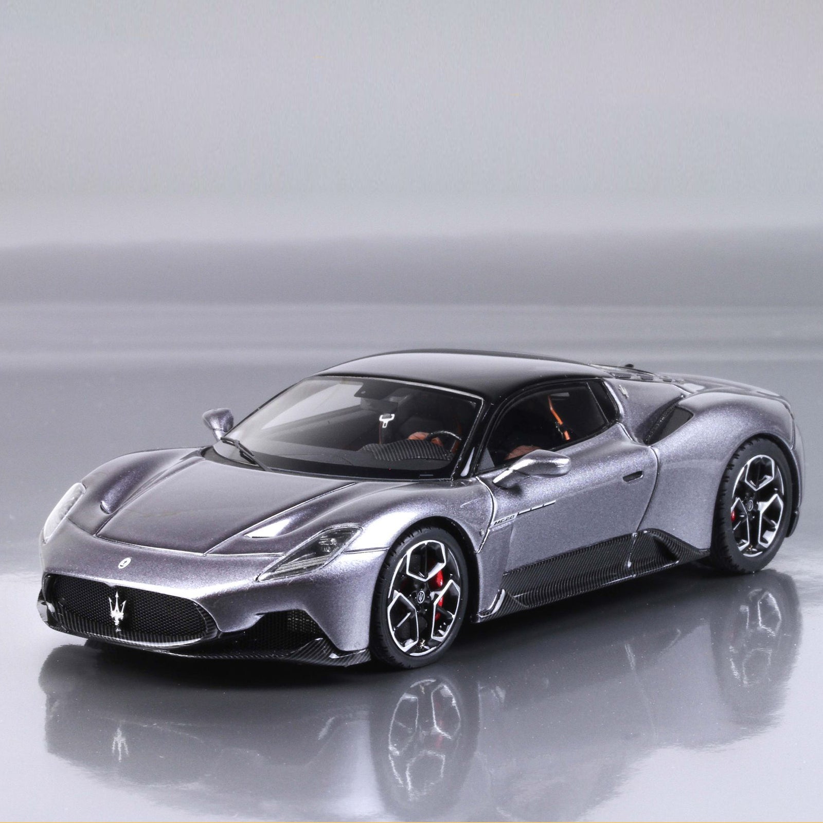 1:43 MC20 GRIGIO MISTERO – US - Maserati Store